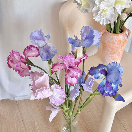 Highly Realistic 3-Head Iris Silk Artificial Flowers for Decoration, Oil Painting StyleArtificial Greenery,Hotel Soft Decoration, Flower Arrangement, Photography Props