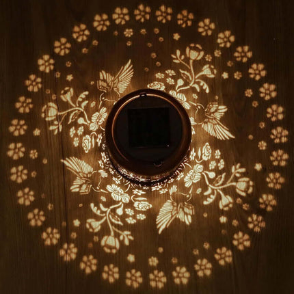 Outdoor Solar Projected Courtyard Light,Solar garden lamp, Hummingbird Pattern, Outdoor Projection, Waterproof Lantern, Chandelier Decoration, Living Room Courtyard Light, Night Light, Gift